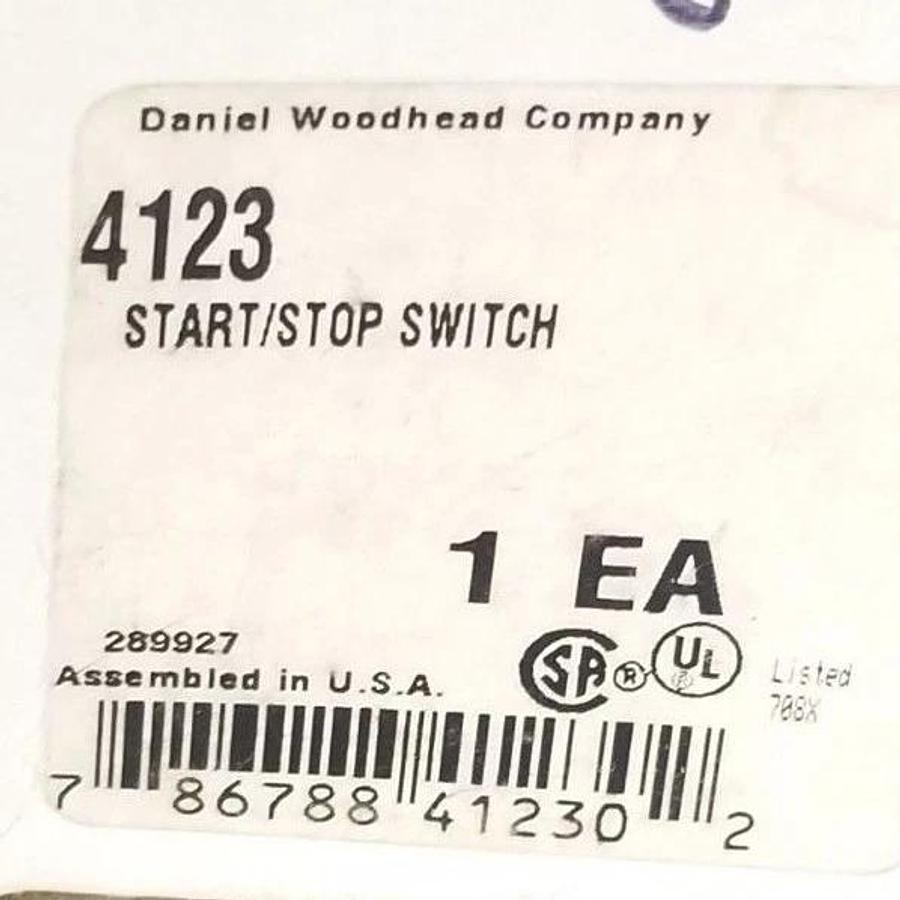 Used WOODHEAD 4123 PUSHBUTTON START/STOP SADDLE SWITCH 40-100022 289927
