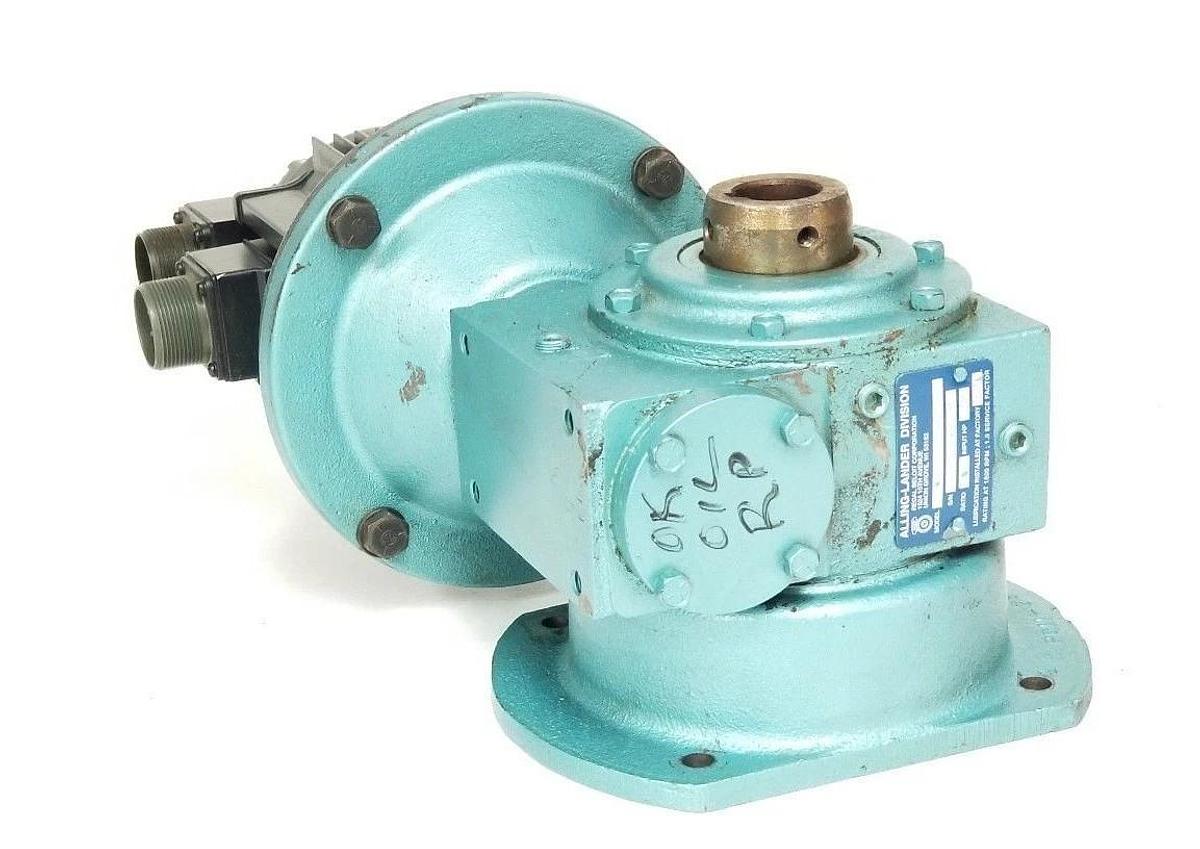 Used YASKAWA USAREM-05CHP21 SERVO MOTOR W/ UTOPI-150VA ENCODER, 3192-MF-2-058 REDUCER