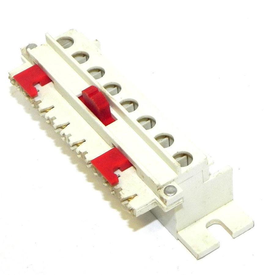 Used MIDDCO 21520 TERMINAL BLOCK 8POLE DUAL MOUNT