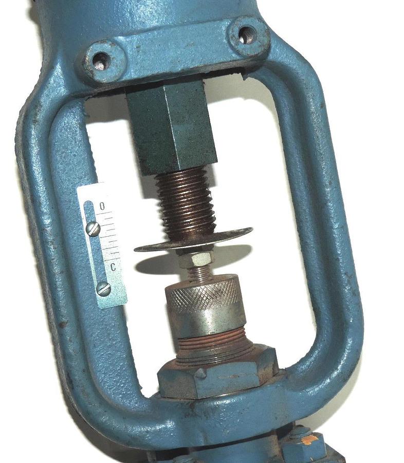 Used KIELEY AND MUELLER TYPE GBR ACTUATOR DL-30-R-A, 100 PSI. KM 981036R