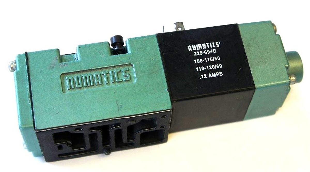 Used NUMATICS 152SA4002000030 SOLENOID VALVE, 150PSIG, 110-120V, 50/60HZ, .11AMPS