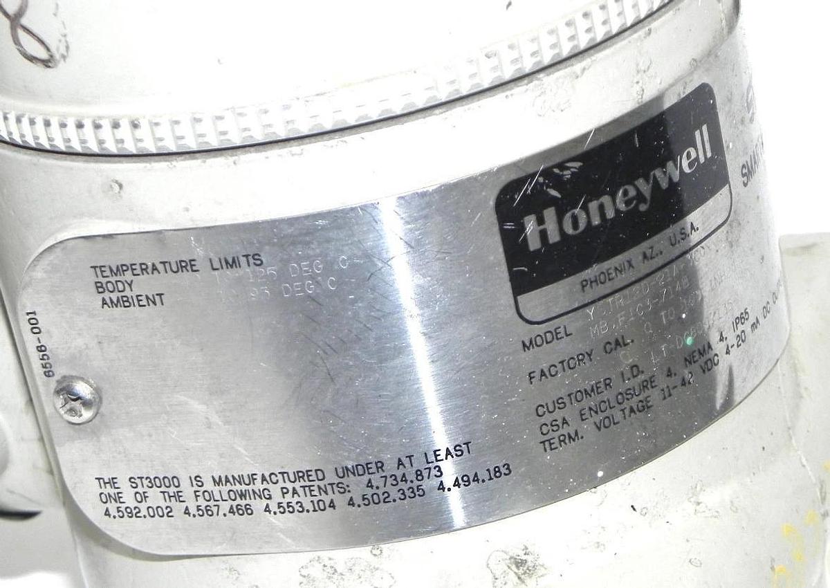 Used HONEYWELL ST3000 SMART TRANSMITTER YSTR12D-21A-3C0XXXXXX000-MB.F1C3-714B