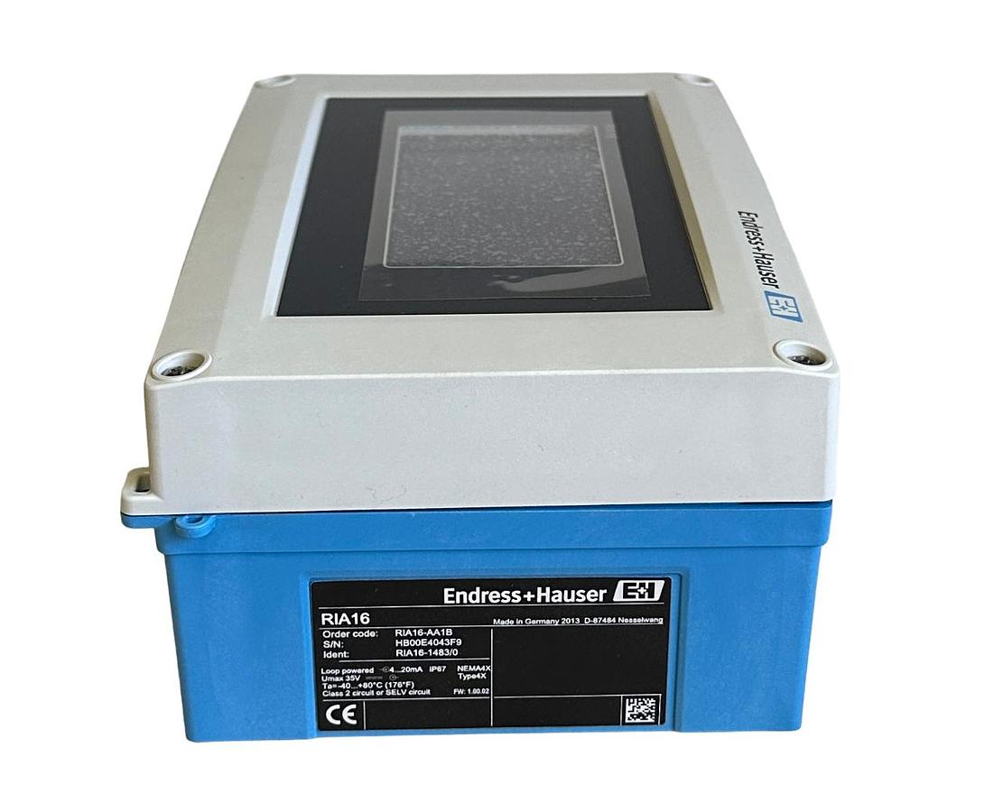 Used NEW ENDRESS + HAUSER RIA16 / RIA16-AA1B / RIA16-1483/0 LOOP-POWERED INDICATOR