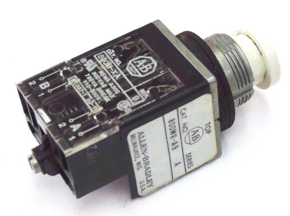 Used ALLEN BRADLEY 800MR-A9 PUSHBUTTON 800MRA9 SER. A WHITE, W/ 800M-XA SER. B BLOCK
