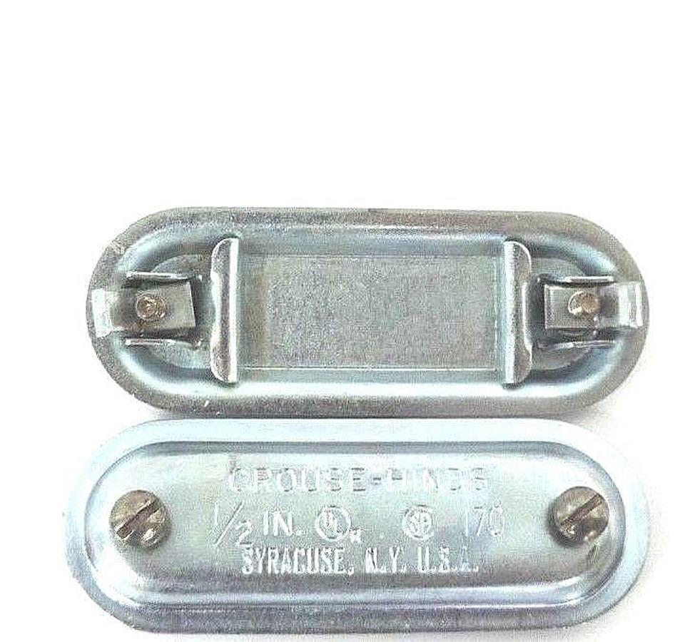 Used BOX OF 17 NEW CROUSE HINDS 170 OBROUND COVER FOR FORM 7 BODY 1/2"