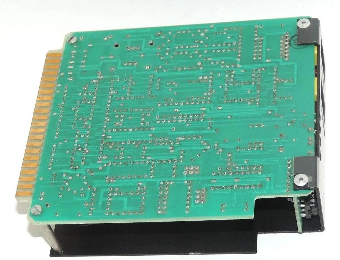 Used OILGEAR L404563-709 SERVO AMPLIFIER MODULE L404563709