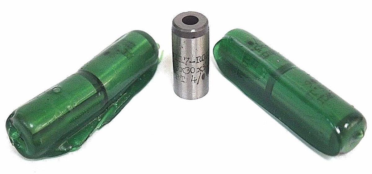 NEW AIP INC 0117-RGKII PUNCH 13X30X5.10 MPT 4/06 - LOT OF 5