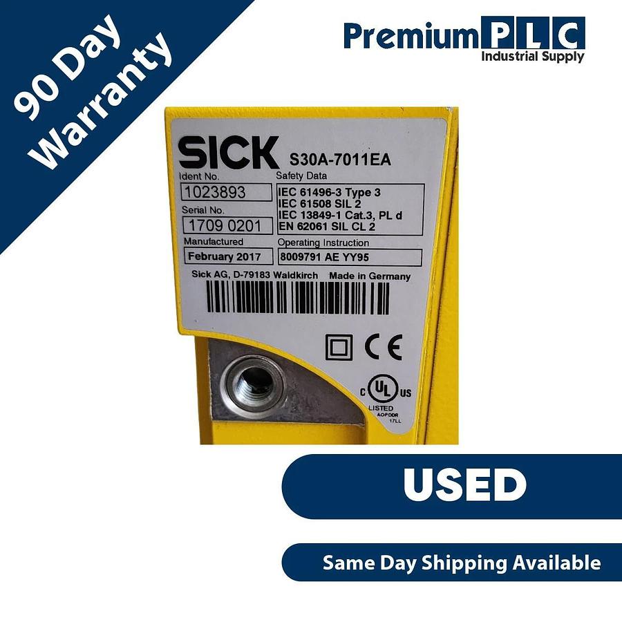 Used USED SICK S30A-7011EA S3000 SAFETY LASER SCANNER P/N 1023893 W/SX0A-A0000B PLUG