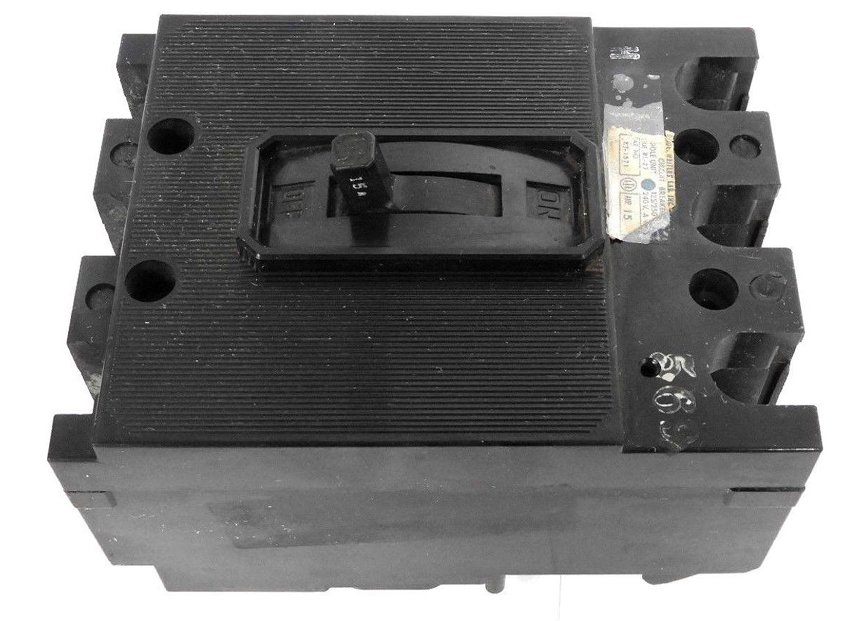 Used ITE SIEMENS ET-1571 CIRCUIT BREAKER ISSUE: BL-27, 15 AMP, 3 POLE, 240VAC