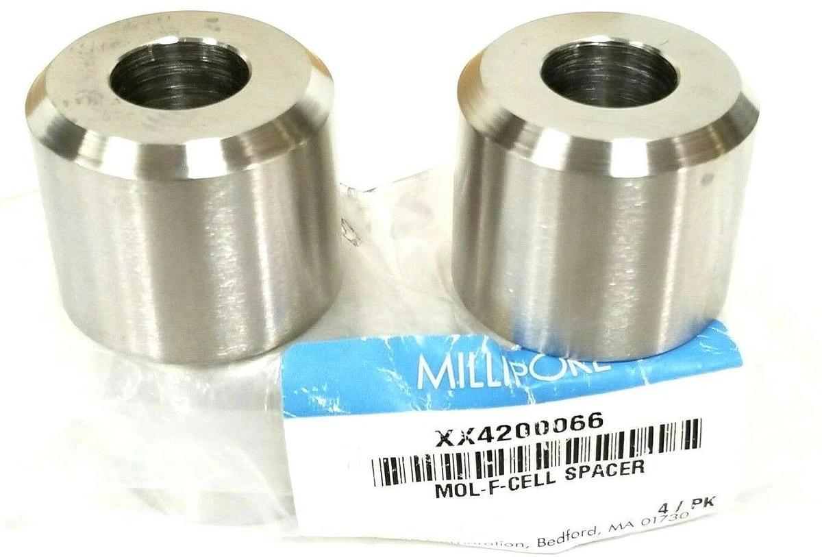LOT OF 8 NEW MILLIPORE PELLICON XX4200066 SPACERS W/ PELLICON SPARE PARTS