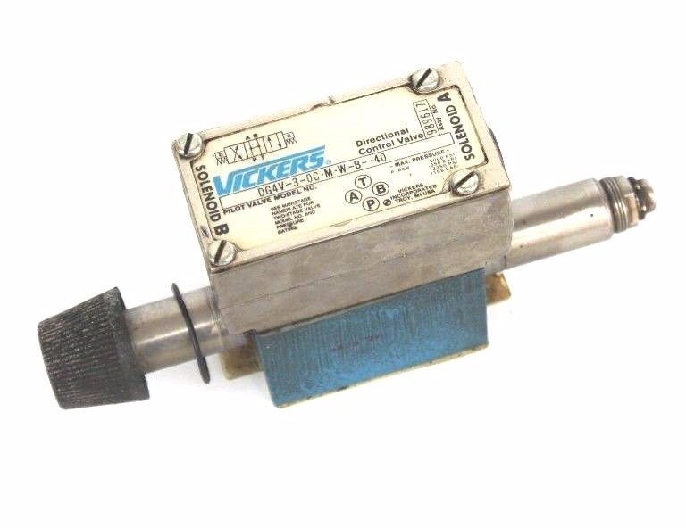 Used VICKERS DG4V-3-0C-M-W-B-40 DIRECTIONAL CONTROL VALVE PILOT