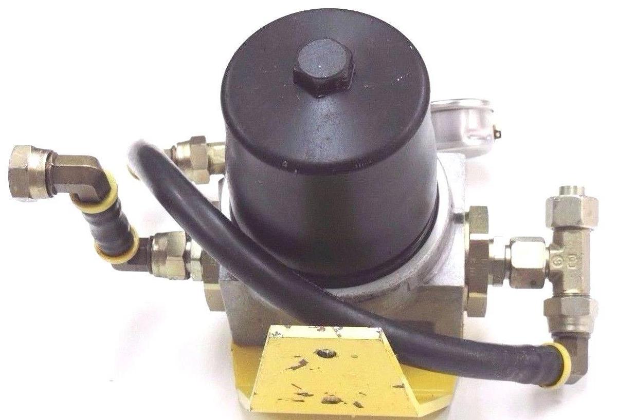 Used PARKER 0-40CN-1-20Q-M2-50-E2E2-1-98 FILTER SYSTEM 70 BAR ELEMENT NO. 930099Q