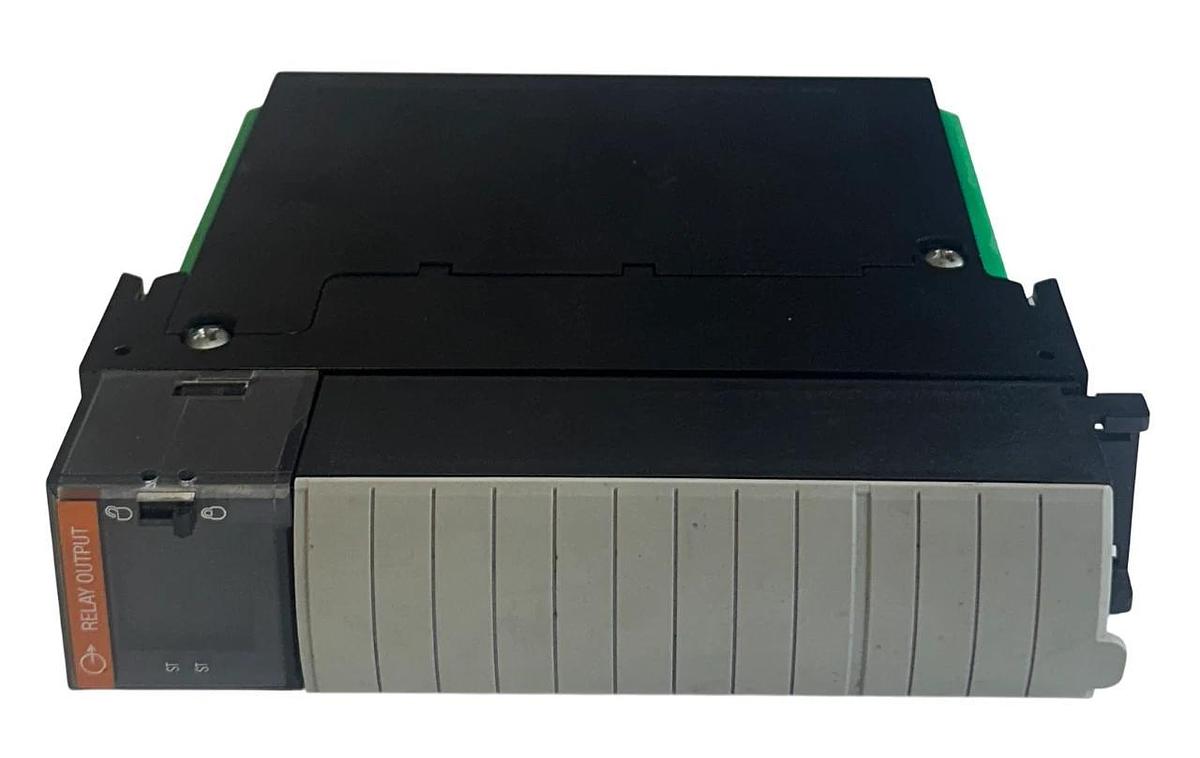 Used ALLEN BRADLEY 1756-OW16I /A ControlLogix 16-PT ISOLATED RELAY OUTPUT MODULE USNP