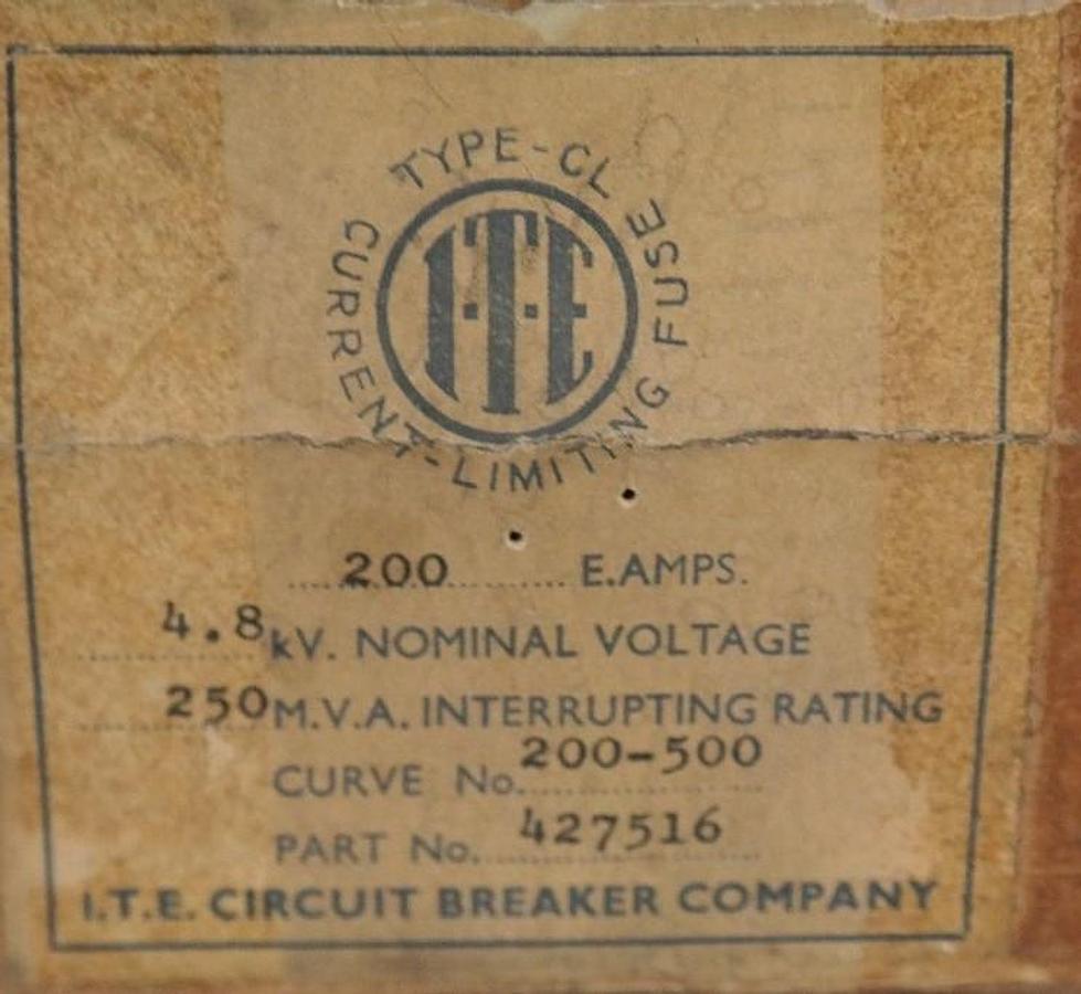 Used NIB ITE 427516 FUSE 200 E. AMPS 4.8kV 250MVA CURVE NO. 200-500