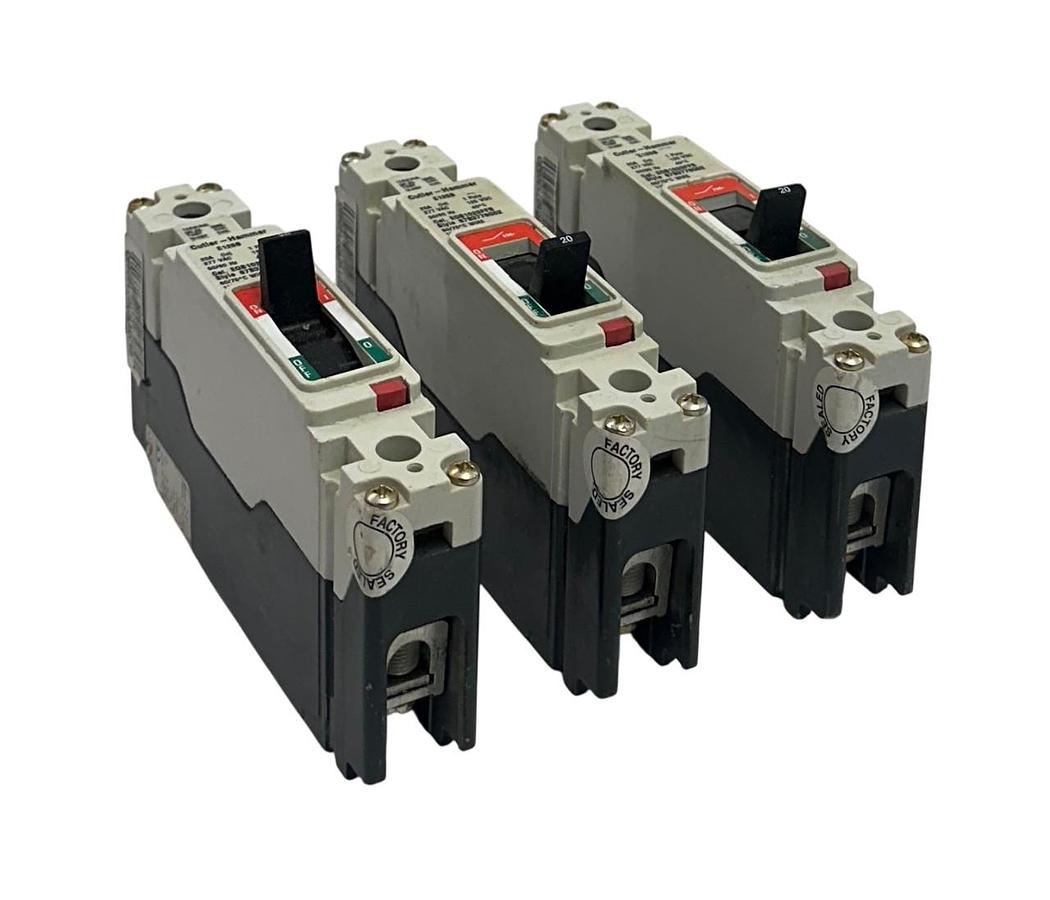 Used 3 CUTLER-HAMMER EGB1020FFB / 67B3776G02 CIRCUIT BREAKERS 20A 1-POLE E125B USNP