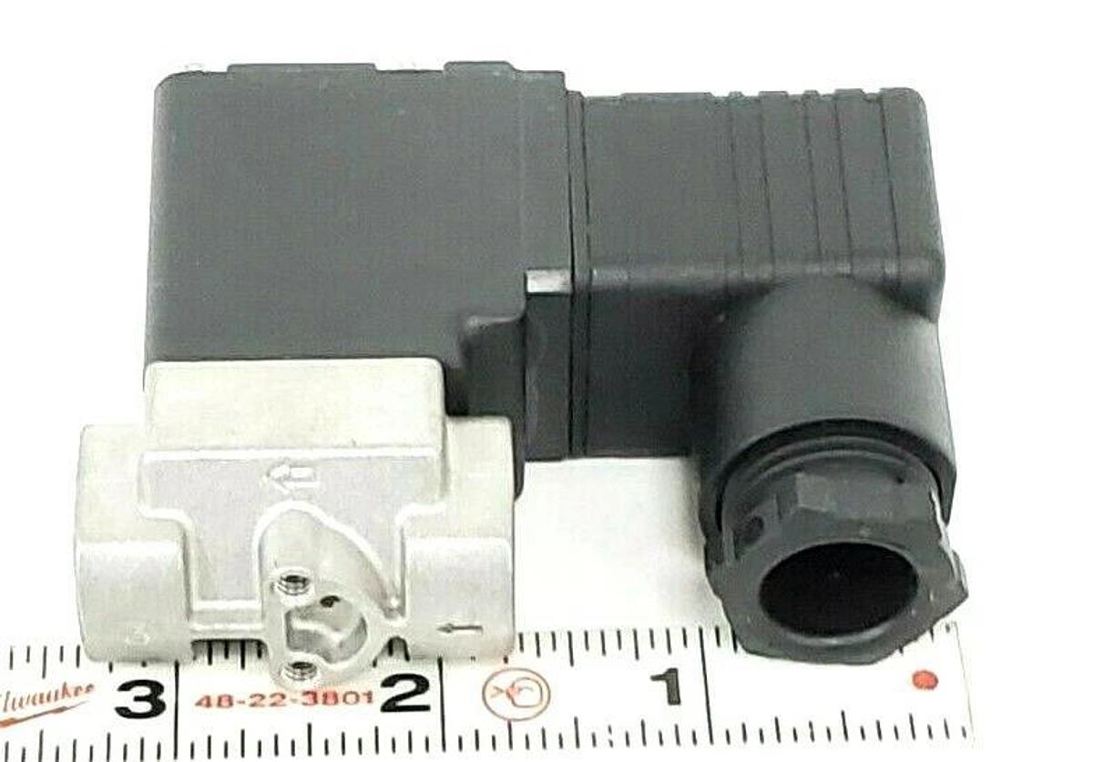 NEW SMC VCA21-1D-3-02-F VALVE 0~1.MPa ORIFICE 3MM, AC100 50/60HZ