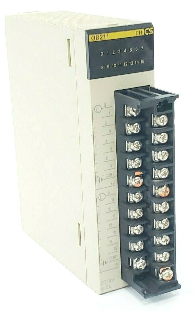 Used OMRON CS1W-OD211 OUTPUT UNIT CS1WOD211, 24V DC (MISSING COVER)