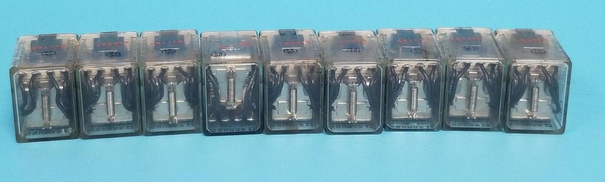Used LOT OF 9 SQUARE D 8501-RSD14 RELAYS 8501RSD14, SER. B, 24VDC