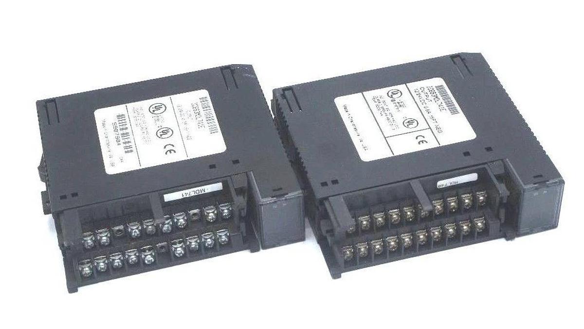 Used LOT OF 2 GE FANUC IC693MDL741E OUTPUT MODULES 12/24VDC, 0.5A, 16PT NEG