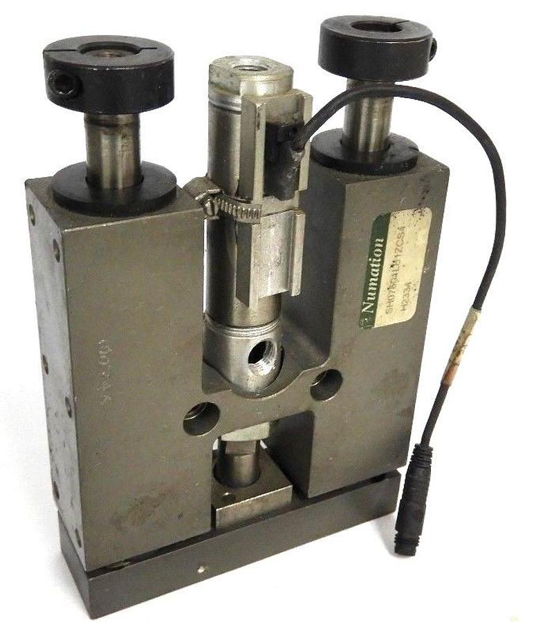 Used LOT OF 2 NUMATICS SH07501LB1ZCS4 SH SER. LINEAR SLIDE W/ 0750D01-01A-73 CYLINDER