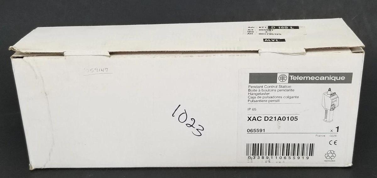 Used NIB TELEMECANIQUE XAC D21A0105 PENDANT CONTROL STATION XACD21A0105