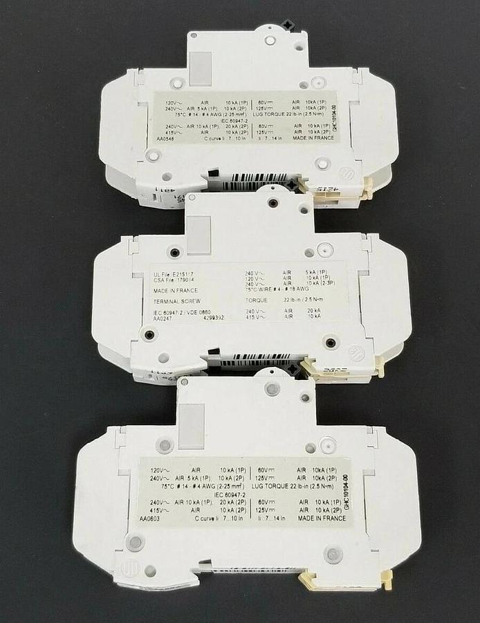 Used LOT OF 3 MERLIN GERIN CIRCUIT BREAKERS 60114 , 60110 , 60111 C60N C10A C13A