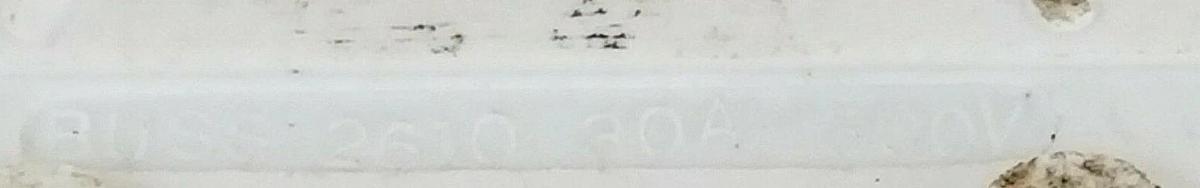 Used COOPER BUSSMANN 2610 FUSE BLOCK CERAMIC 30 AMP 1 POLE 600V