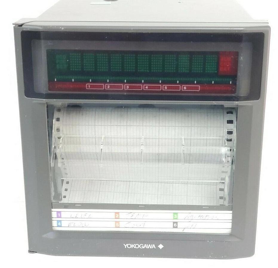 Used YOKOGAWA 436006/A1 CHART RECORDER 436006 W/ MOUNT. HARDWARE