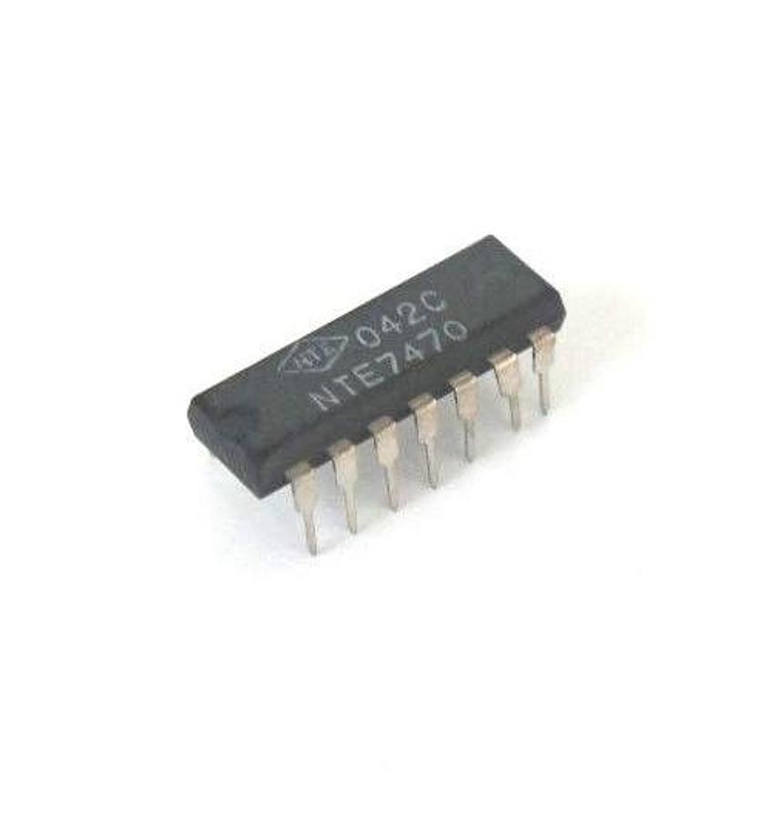 Used LOT OF 32 NEW NTE NTE7470 LOGIC