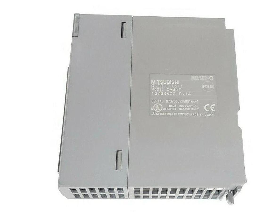 Used MITSUBISHI MELSEC-Q QY41P OUTPUT MODULE 12/24VDC 0.1A
