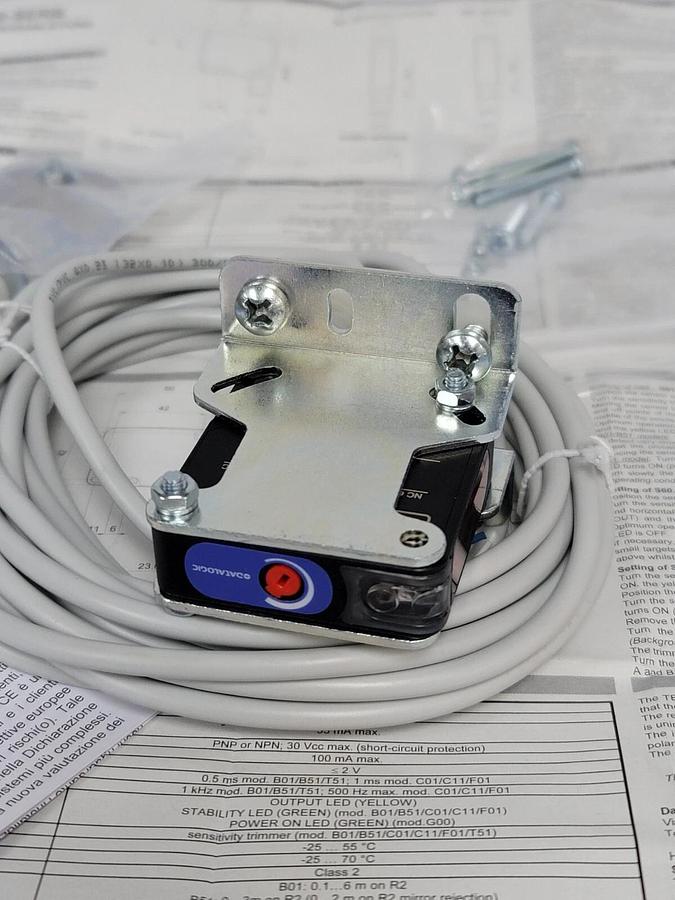 Used NEW DATALOGIC 93ACC1895 KIT, S60 PNO PHOTOCELL, R3 REFL/BRKT/HDWR
