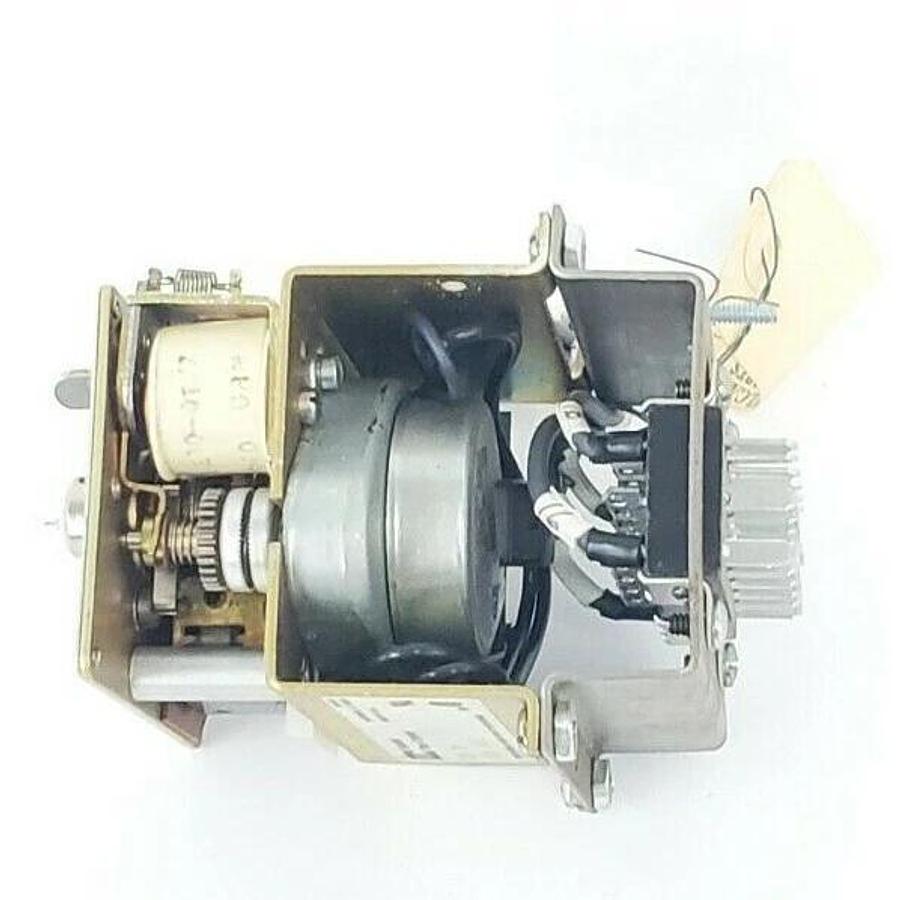 NEW ITC CSF3M TIMER-COUNTER DISPLAY PANEL TIME MIN:3S TIME MAX:3MIN 120V 60HZ