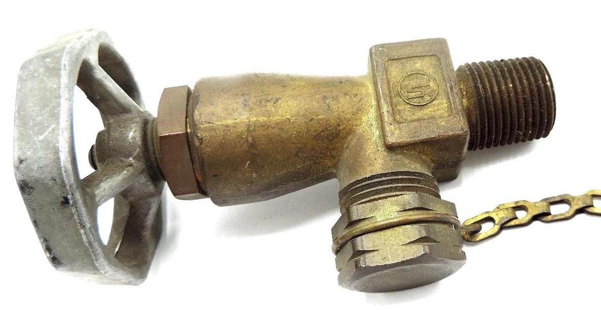 Used UNION CARBIDE OXWELD V-48 GAS VALVE V48