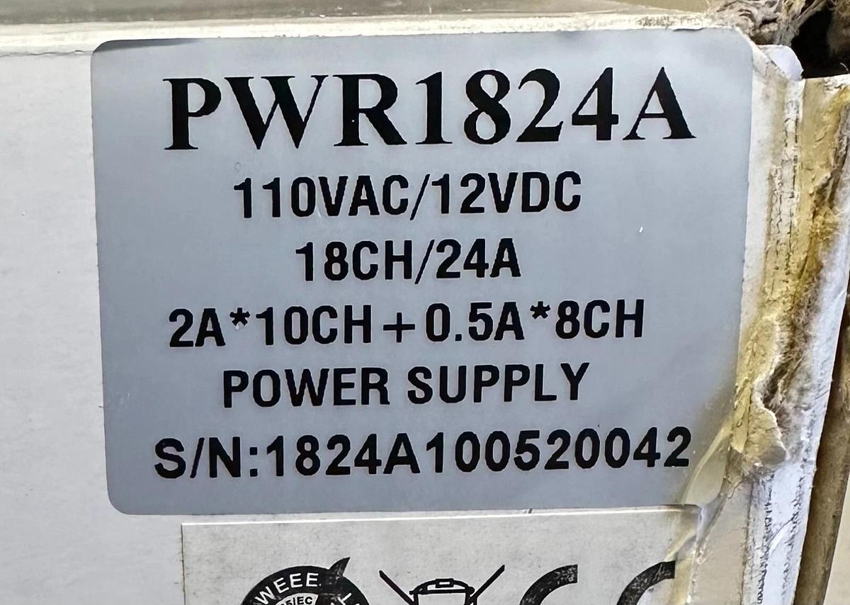 NEW SIGNALVOX PWR1824A 18CH/24A POWER SUPPLY 110VAC/12VDC 2A*10CH+.5A*8CH