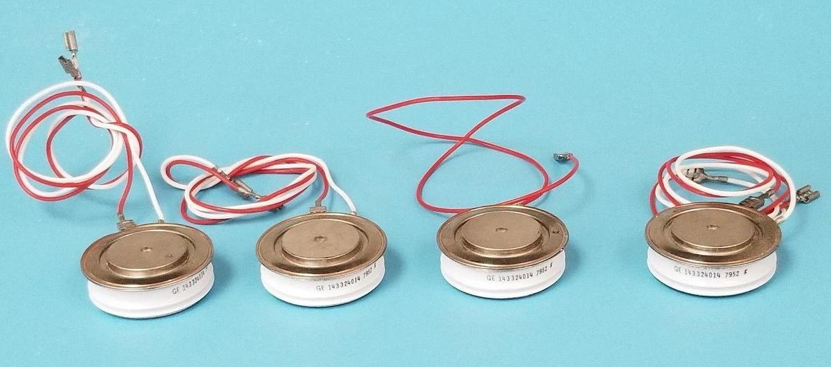 Used LOT OF 4 GENERAL ELECTRIC 143324014 VARISTORS MINI 2WIRE CONNECTION