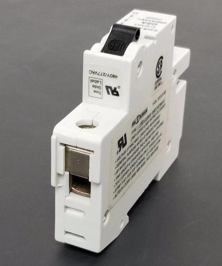 Used SURSUM V-EA51 CIRCUIT BREAKER 8A, G8A, 240/415V, VEA51