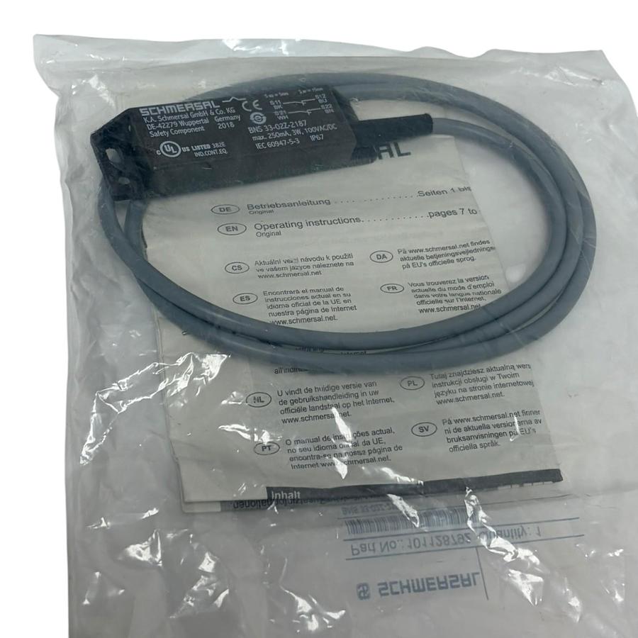 Schmersal BNS 33-02Z-2187 Non-Contact Magnetic Safety Switch 2NC New Sealed