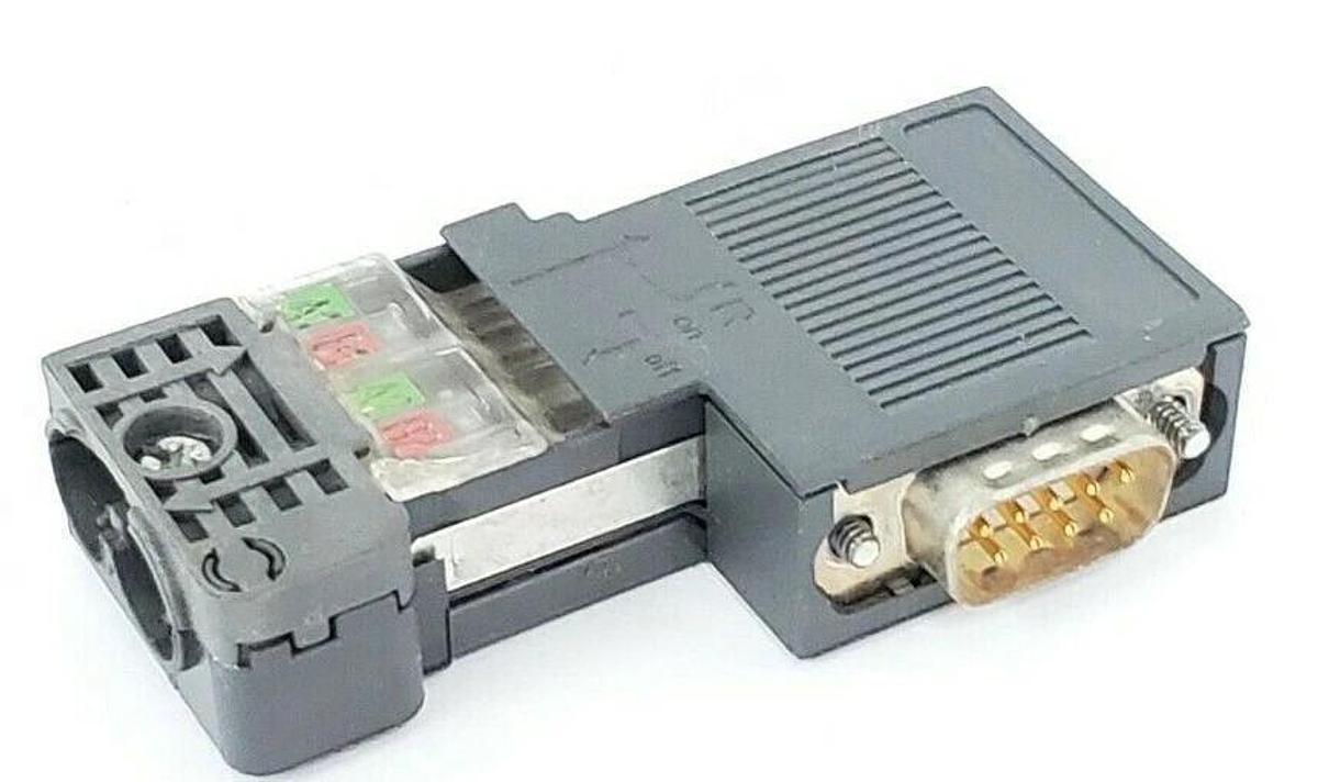 Used SIEMENS 6ES7 972-0BA50-0XA0 PROFIBUS CONNECTOR UP TO 12 MBIT/S 90-DEGREE ANGLE