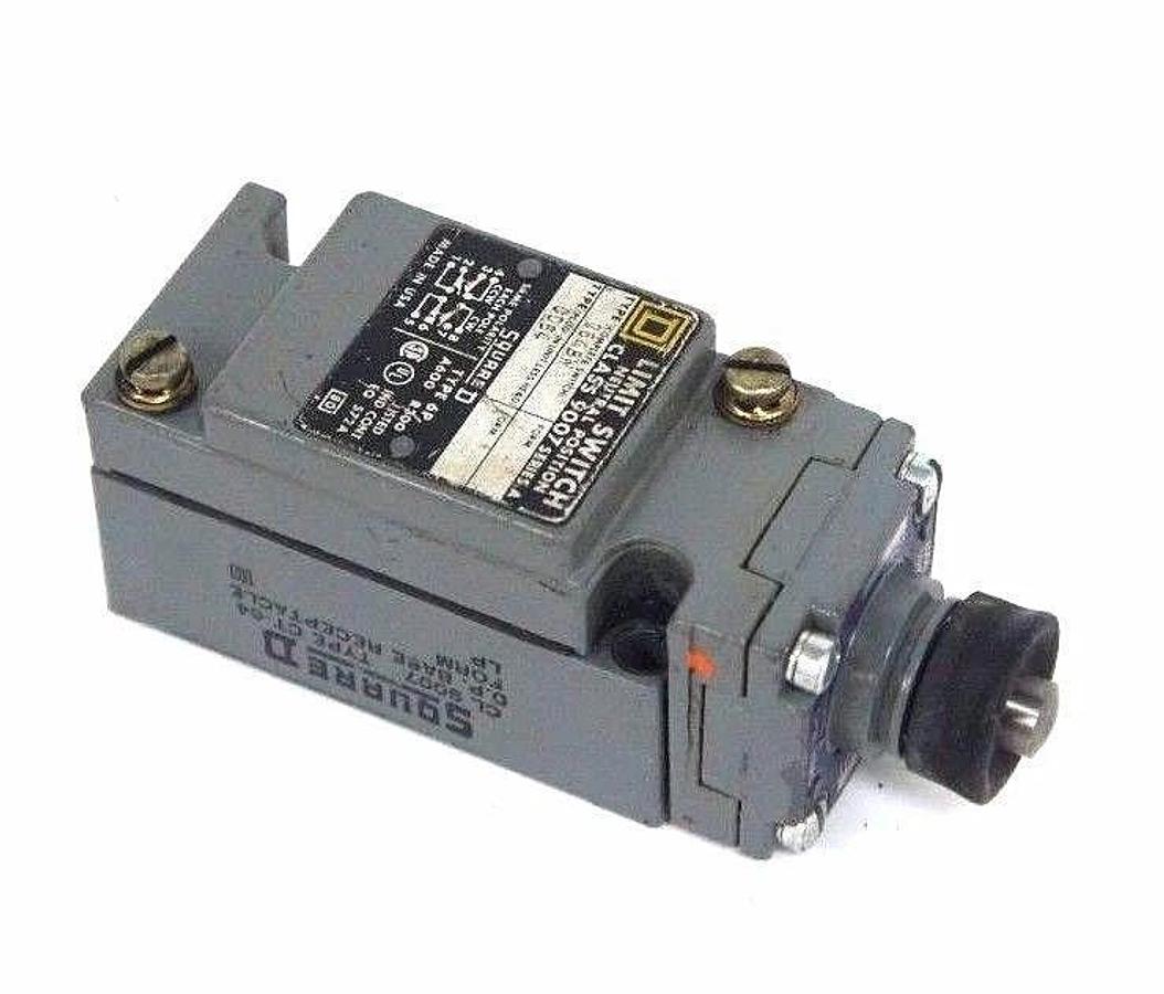 Used SQUARE D 9007-C64BW LIMIT SWITCH 900T-CT-64 RECEPTACLE 9007 TYPE E HEAD SER A