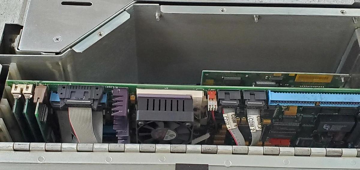 Used XYCOM 9450 OPERATOR INTERFACE MONITOR 713316-A 220396A 9450-27A1319020000