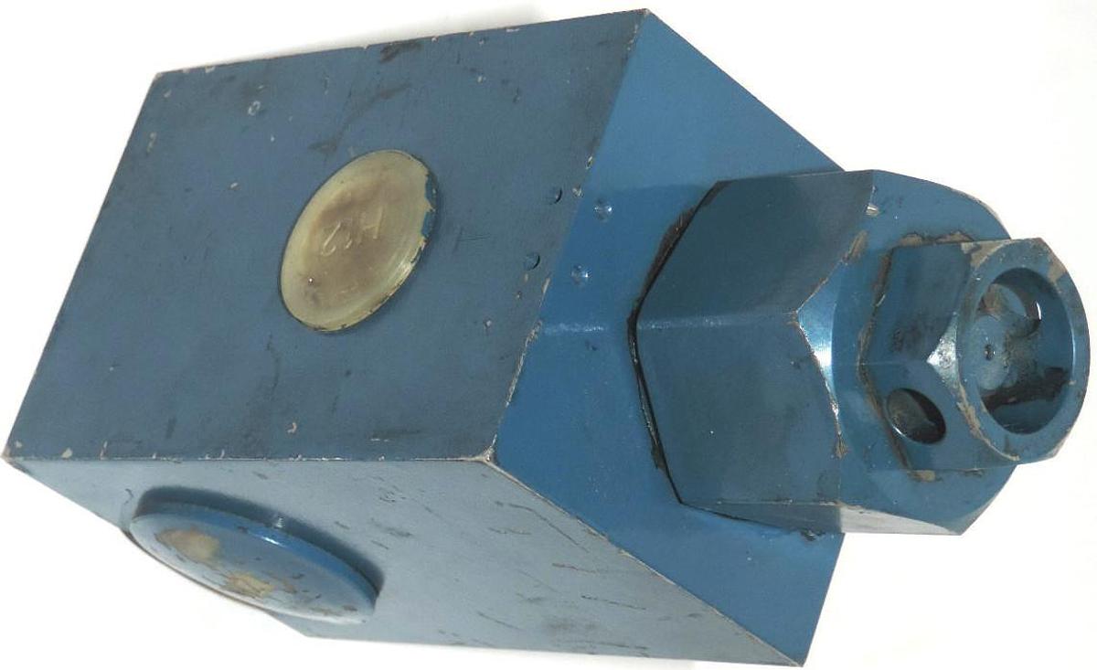Used NEW HAUHINCO S301/108 HYDRAULIC VALVE FABR NO 20917 TUV SV 91-455-10.8-F-0.14380