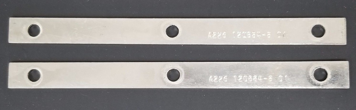 Used LOT OF 2 GENERIC A226 120884-8 01 PLATES