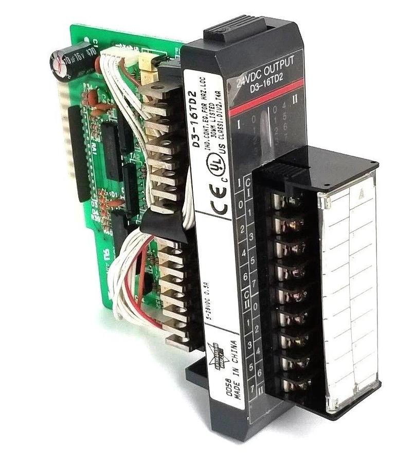 Used AUTOMATION DIRECT D3-16TD2 SOURCING OUTPUT MODULE D316TD2