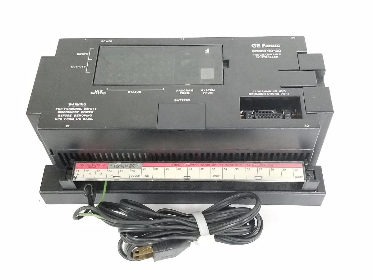 Used GE FANUC IC692MAA541C SERIES 90-20 PROGRAMMABLE CONTROLLER 120 VAC IC692CPU211D