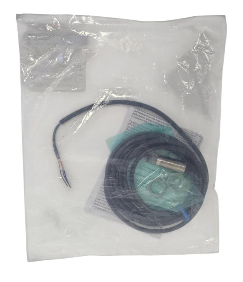 Used NEW OMRON E2B-M12KN08-WP-C1 PROXIMITY SENSOR E2BM12KN08WPC1 2M