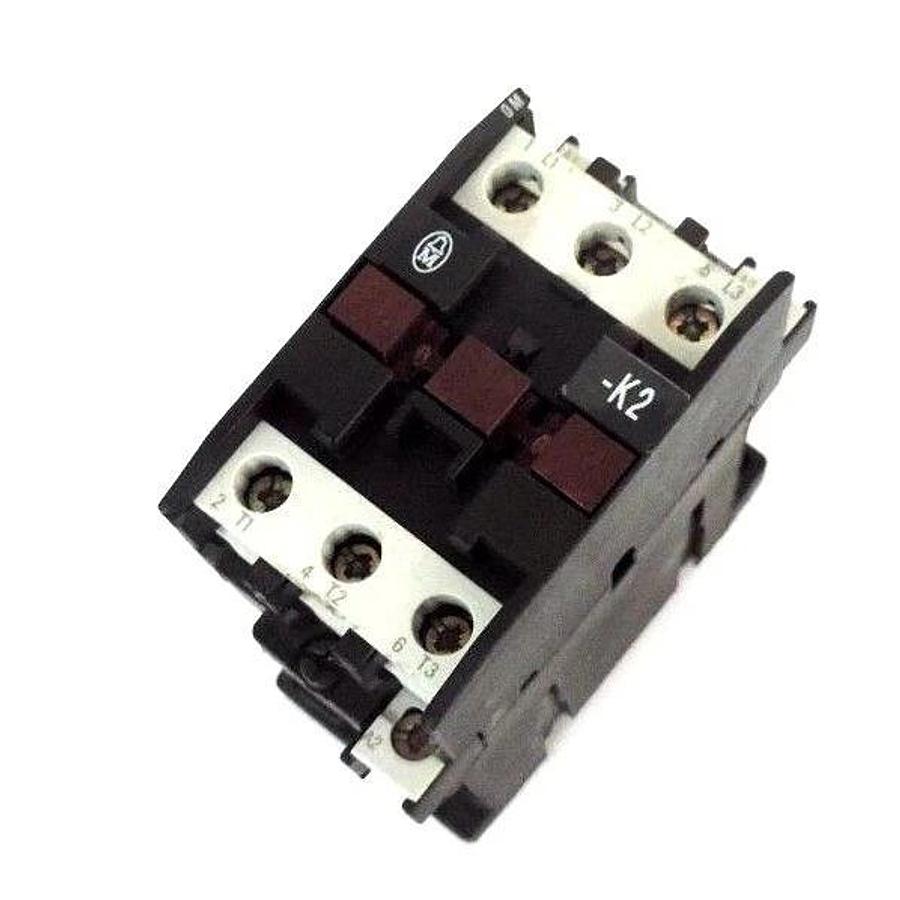 Used KLOCKNER MOELLER DIL0M-G CONTACTOR 24VDC COIL, DIL0MG