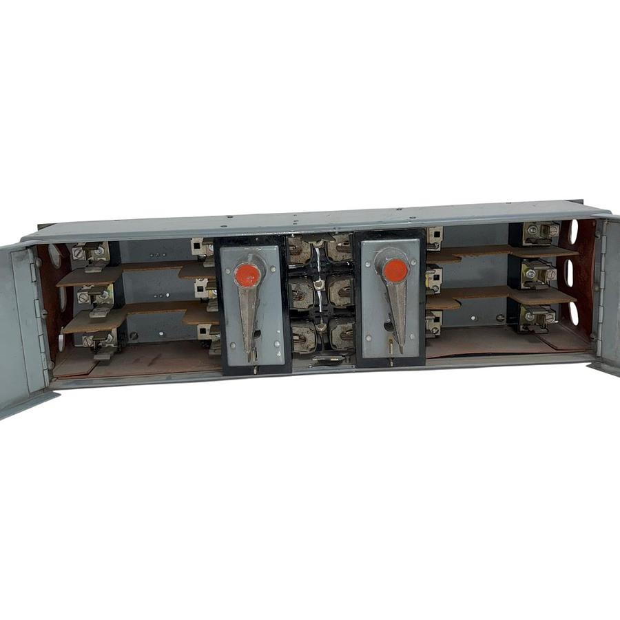 Used Zinsco QSFT353B QSF Unit Busway Plug Disconnect Switch 30A 600V 3 Pole Dual