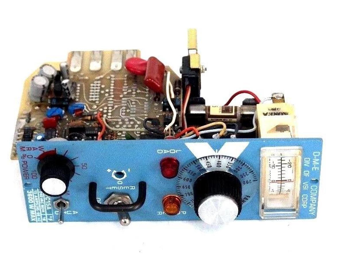 Used DME COMPANY FC15A TEMPERATURE CONTROLLER 240VAC, 15AMP, 45-66HZ, 3600W MAX