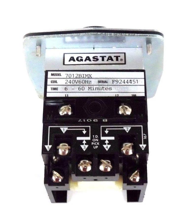 NEW AGASTAT 7012BIMX TIMING RELAY 6-60 MIN. 120/240VAC, COIL: 240V, 60HZ