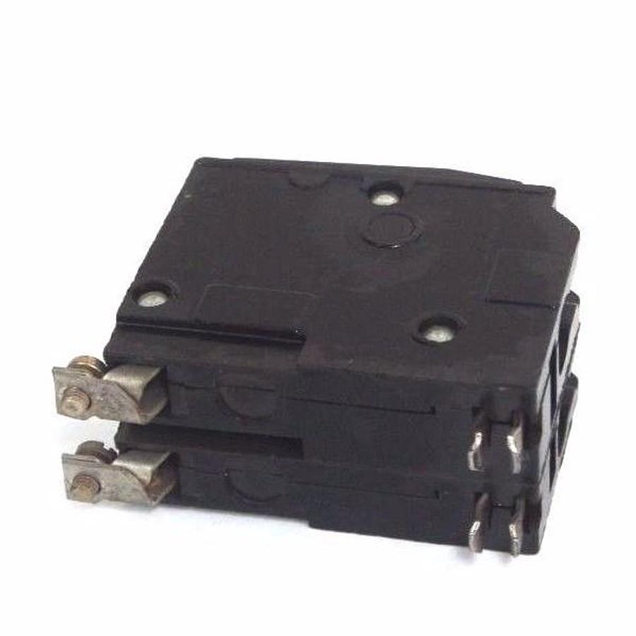 Used SQUARE D TYPE QO CIRCUIT BREAKER 15A, CU/AL 120/240VAC